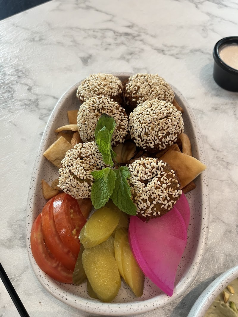 Restaurant Karam Beirut à Dubaï, Émirats arabes unis