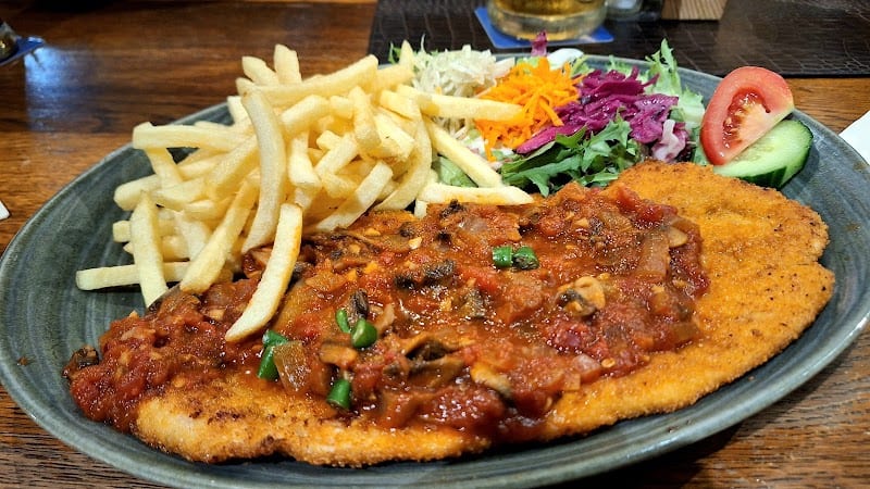 Restaurant Kartoffelhaus – Schnitzelhaus – Pizzahaus à Saarlouis (Sarrelouis), Allemagne