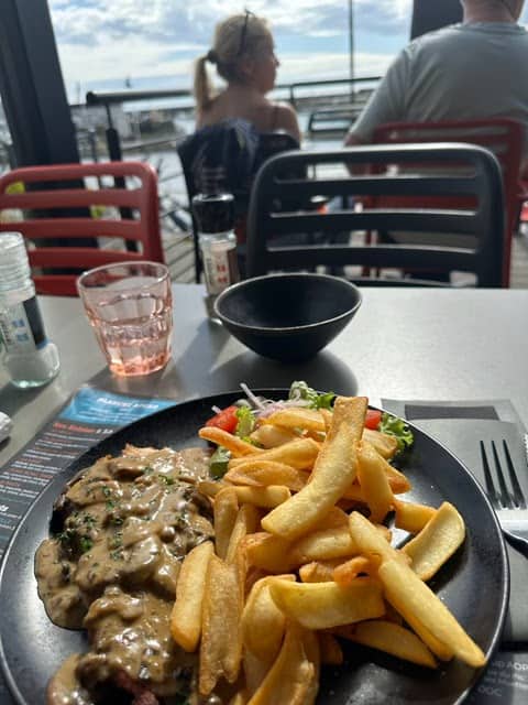 Restaurant Ker Mounette à Plobannalec-Lesconil, France