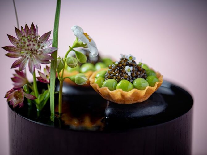 Krasota Dubai Restaurant à Dubaï, Émirats arabes unis