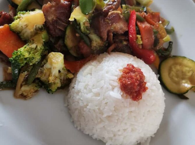 Restaurant Kroque Créole à Étain, France