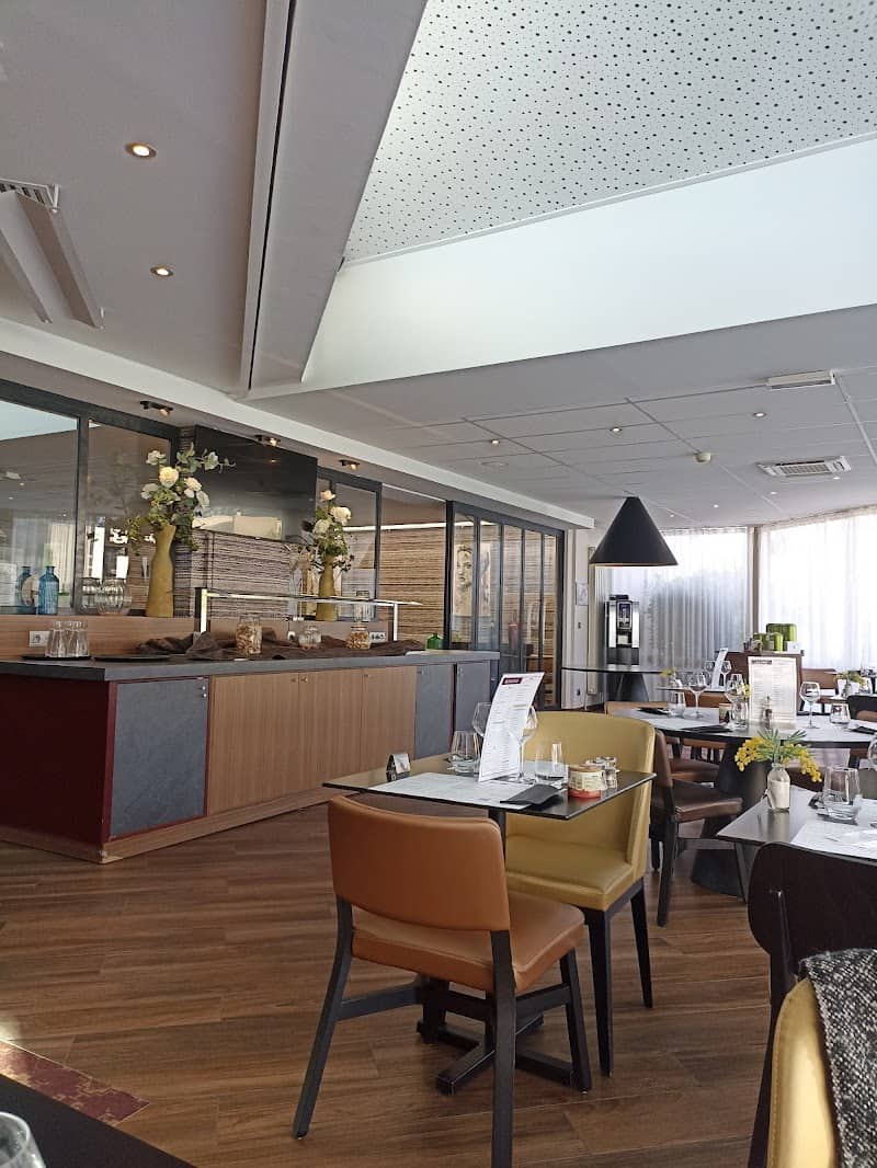 Restaurant L INSTANT à Orange, France