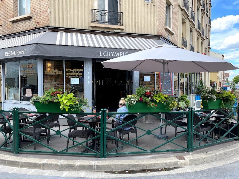 Restaurant L Olympic à Colombes, France