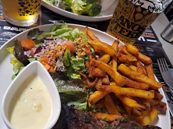 Restaurant La Bande a Nana à Valenciennes, France