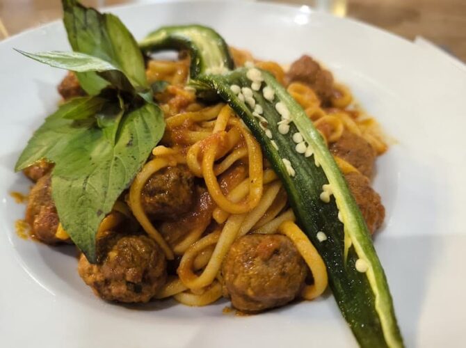 Restaurant LA BASE à Valence, France