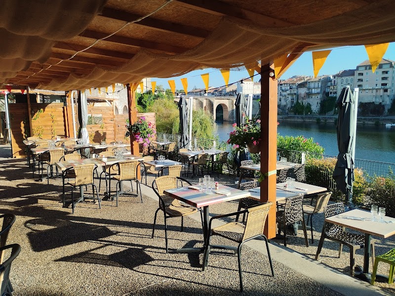 Restaurant La Bastide Des Oliviers La Cale à Villeneuve-sur-lot, France