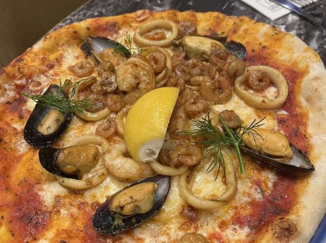 Restaurant La bella Italia à La Garenne-Colombes, France