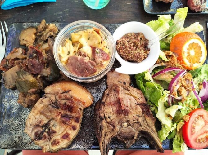 Restaurant La Bodega d’Isula à Palavas-les-Flots, France