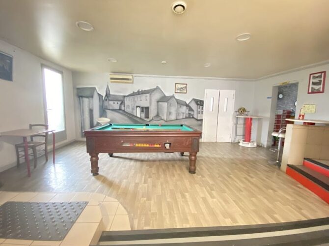 La Bonne Franquette Restaurant à Boissy-le-Cutté, France