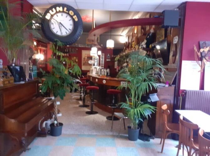 Restaurant La Brasserie des Platanes à Carcassonne, France