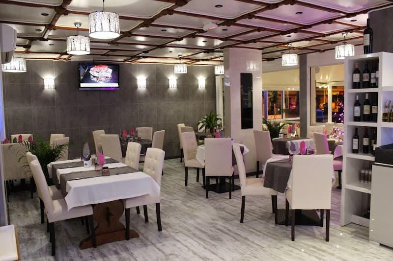 Restaurant LA BRASSERIE DU PORT à Bormes-les-Mimosas, France