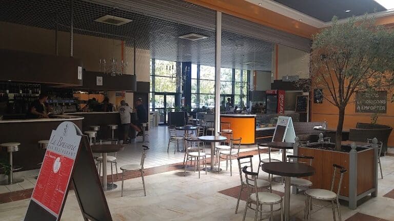 Restaurant La Brasserie à Cogolin, France — photo 1