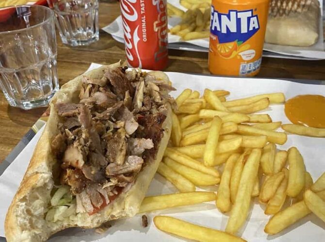 Restaurant La Brochette Dorée à Longjumeau, France