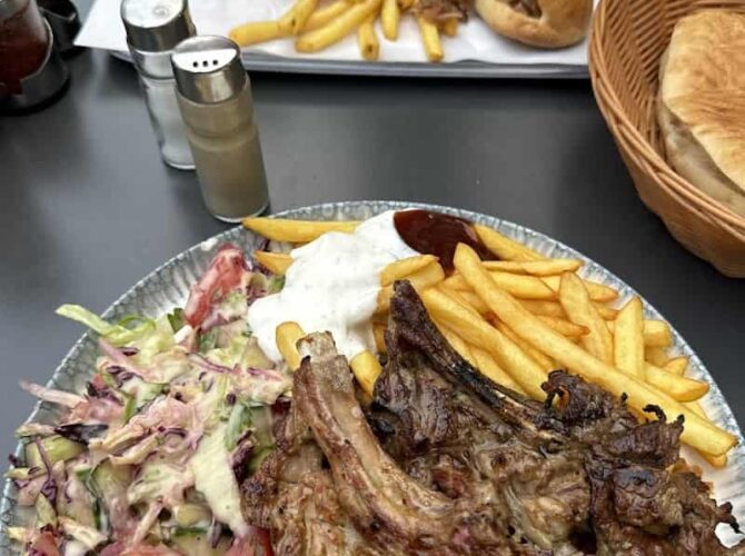 Restaurant La Brochette Dorée à Longjumeau, France