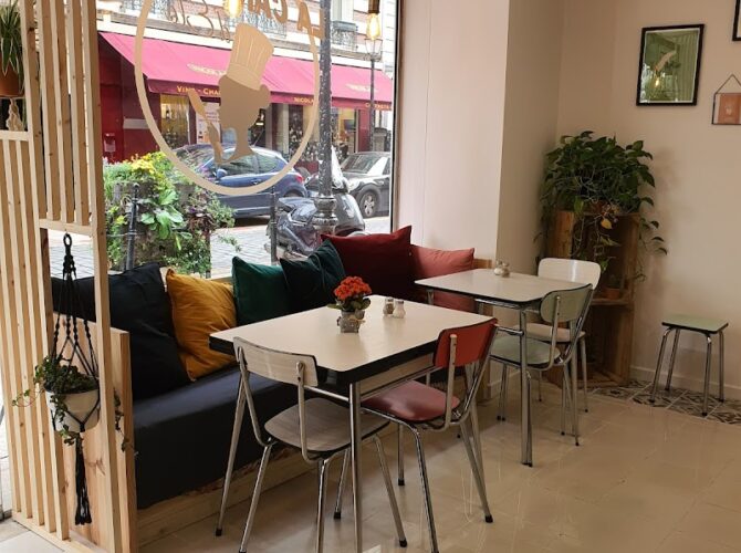 Restaurant La Cantoche d’Elo à Courbevoie, France