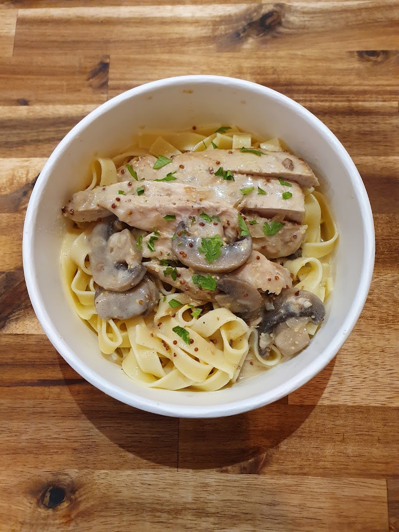 Restaurant La Cantoche d’Elo à Courbevoie, France