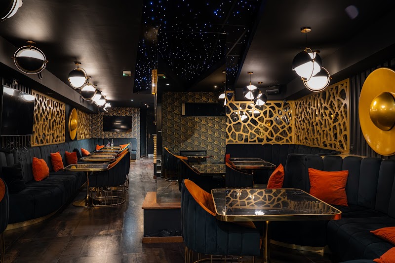 Restaurant La Casa d’Oro à Levallois-Perret, France