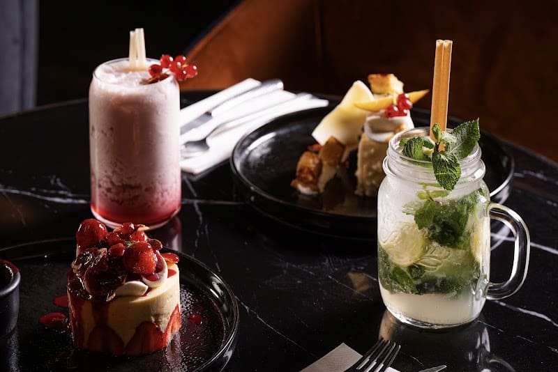 Restaurant La Casa d’Oro à Levallois-Perret, France