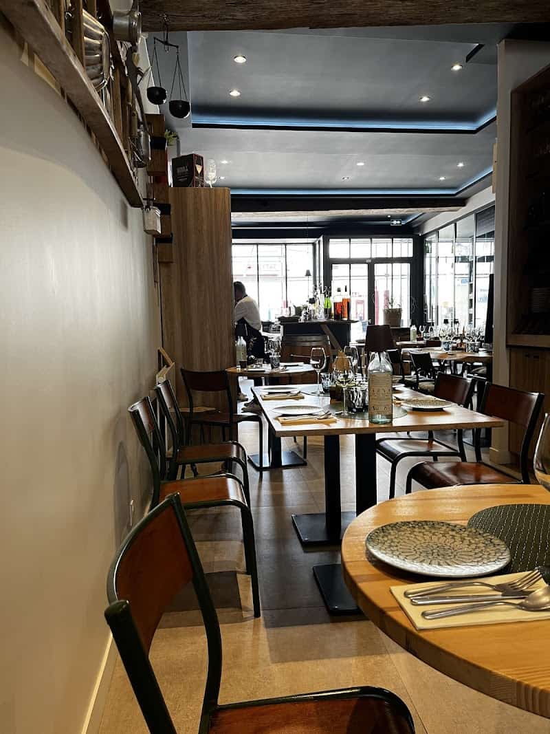 Restaurant La cave de l’Or Q’idée à Pontoise, France