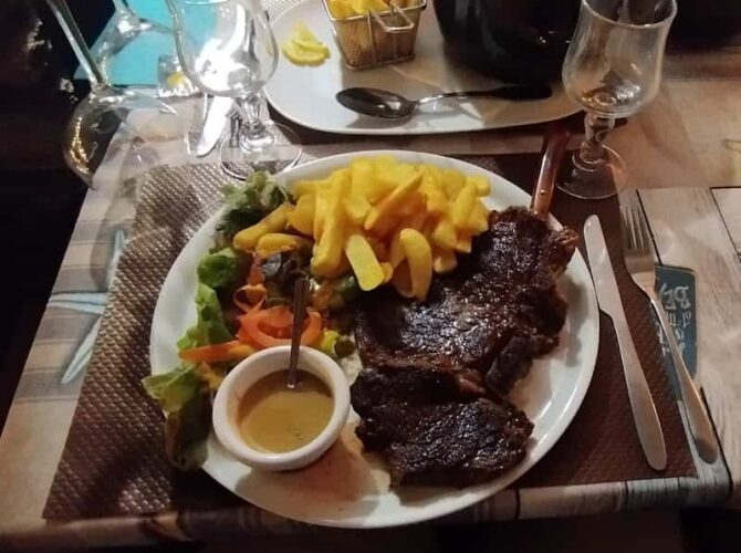 Restaurant La Chaumière à Guilvinec, France