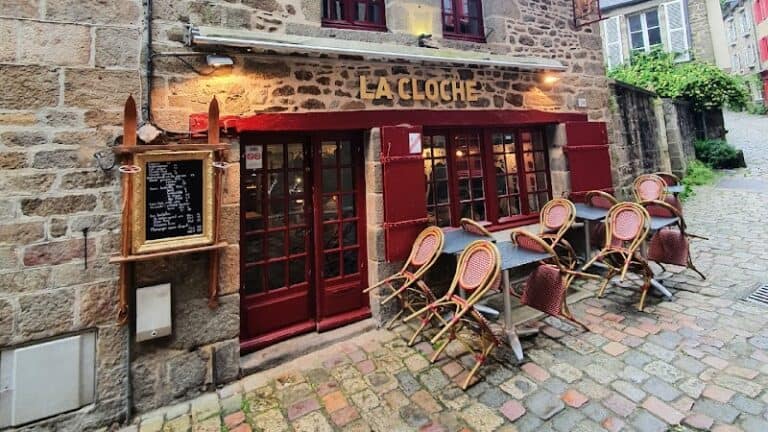 Restaurant La Cloche à Dinan, France — photo 1