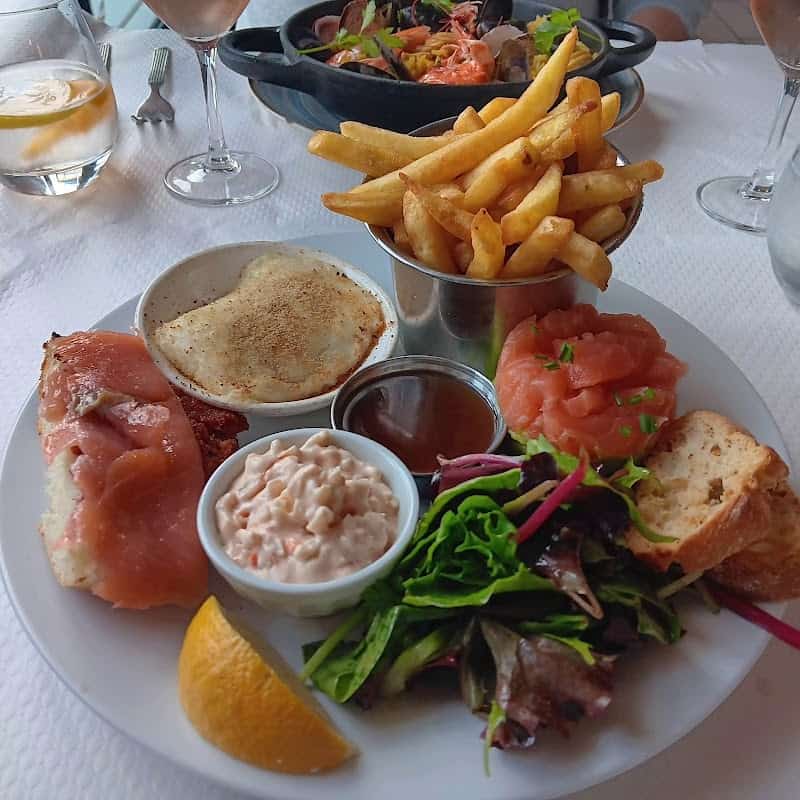 Restaurant La Criée Gennevilliers à Gennevilliers, France