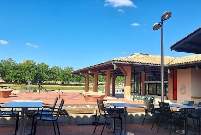 Restaurant La Dinée à Avignonet-Lauragais, France