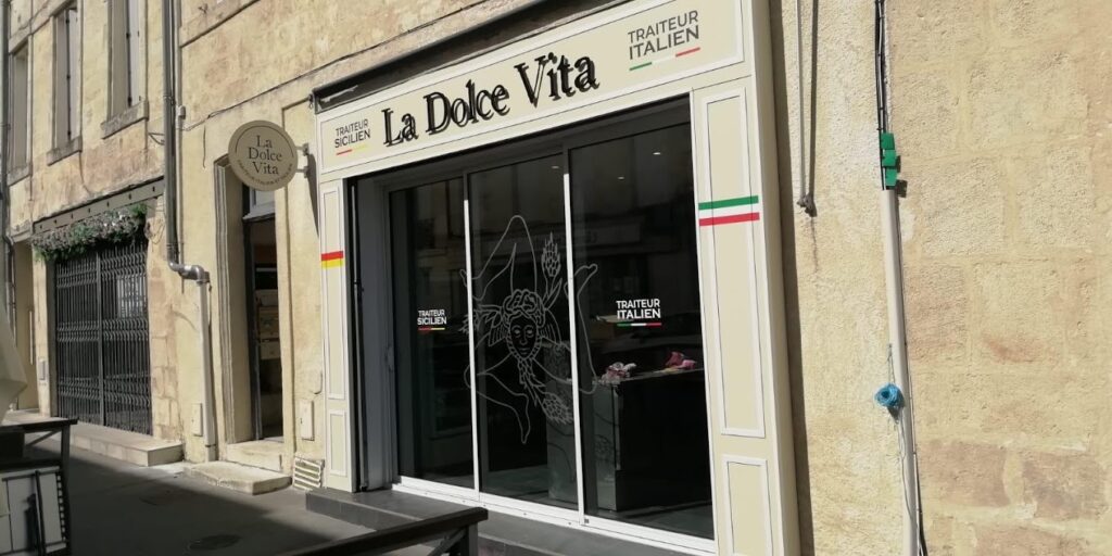 LA DOLCE VITA