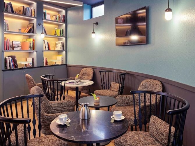 Restaurant LA FABRIQUE A SAVEURS à Saint-Ouen-sur-Seine, France