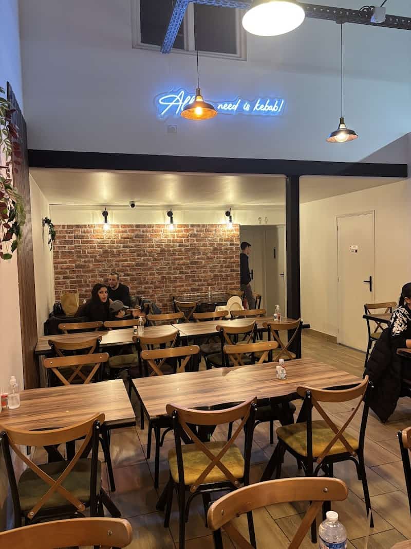 Restaurant La Flamme Kebab à Gonesse, France