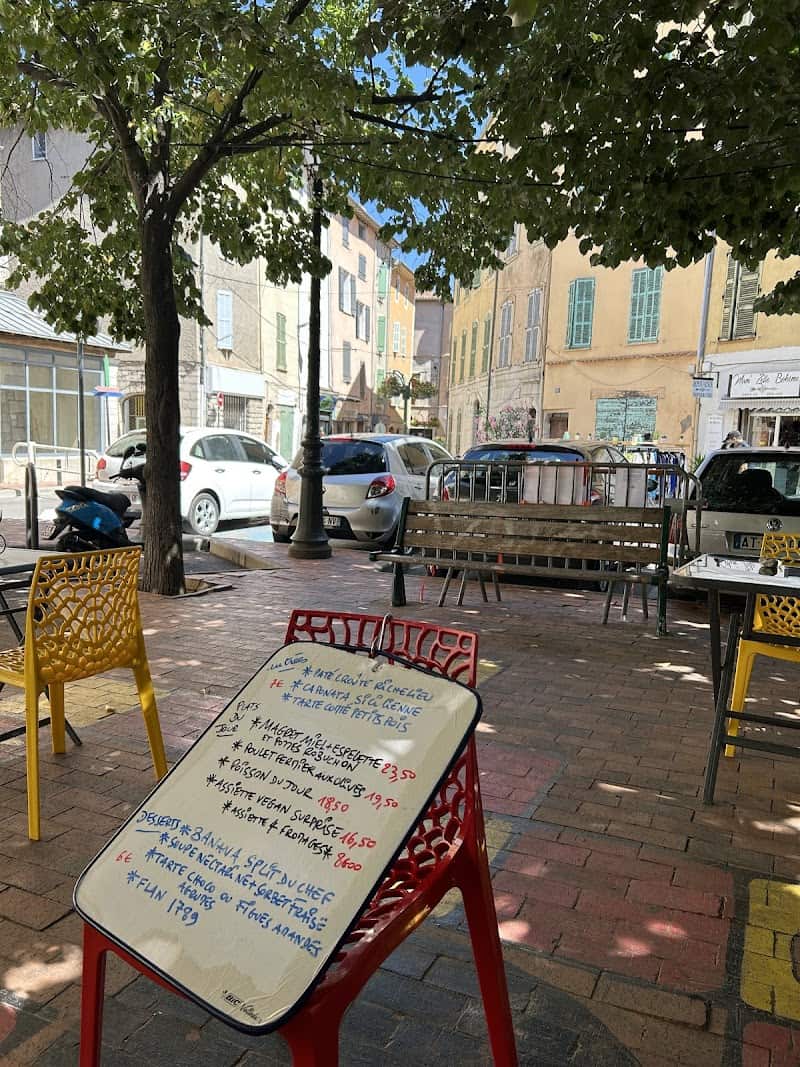 Restaurant La Fougassine à Saint-Maximin-la-Sainte-Baume, France