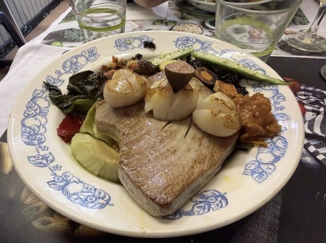 Restaurant La Fougassine à Saint-Maximin-la-Sainte-Baume, France