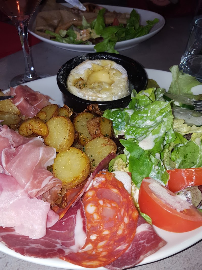 Restaurant La Galejade SARL à Carignan, France