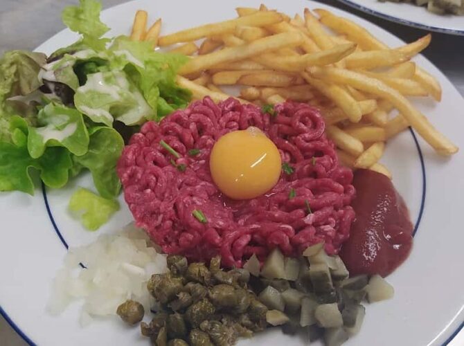 La Guinguette – Bar, Restaurant ouvrier à Lorient, France