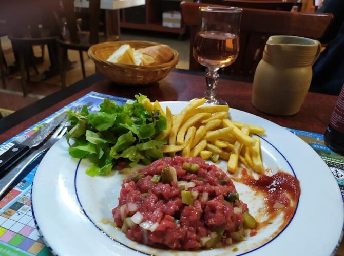 La Guinguette – Bar, Restaurant ouvrier à Lorient, France