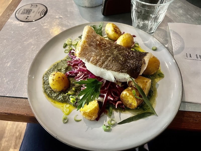 Restaurant La Guinguette de la Marine à Lille, France