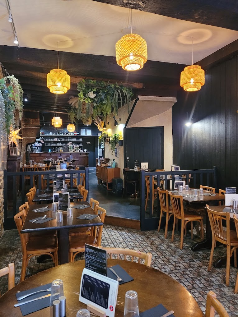 Restaurant La Lycorne à Dinan, France