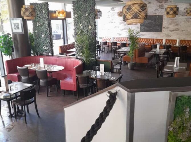 Restaurant La Maison de Perle à Saint-Denis, France