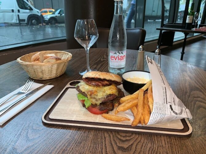 Restaurant La Maison de Perle à Saint-Denis, France