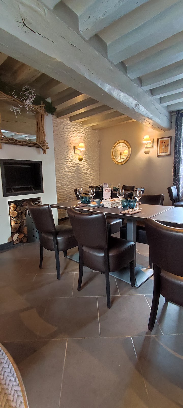 Restaurant La Maison du Pressoir à Crosne, France