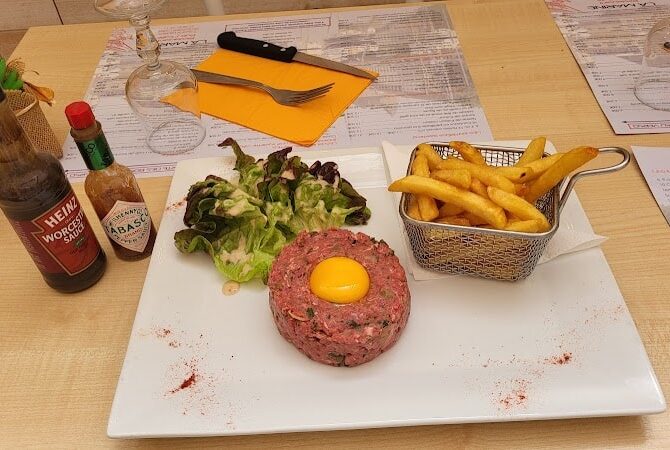 La Marine – Café-Restaurant-Cave à Pont-l'Abbé, France