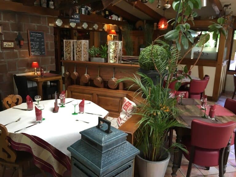 Restaurant La petite auberge à Haguenau, France — photo 1