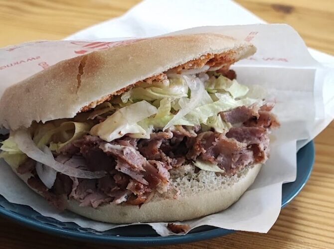 Restaurant La Petite Mer Égée à Saint-Max, France