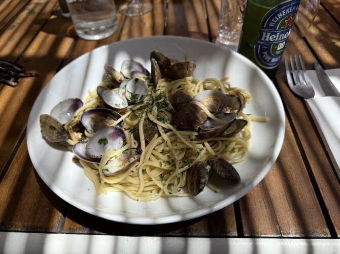 Restaurant La Plage Meynial à Bormes-les-Mimosas, France