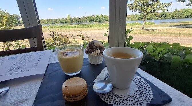 Restaurant La Plage à Gray, France