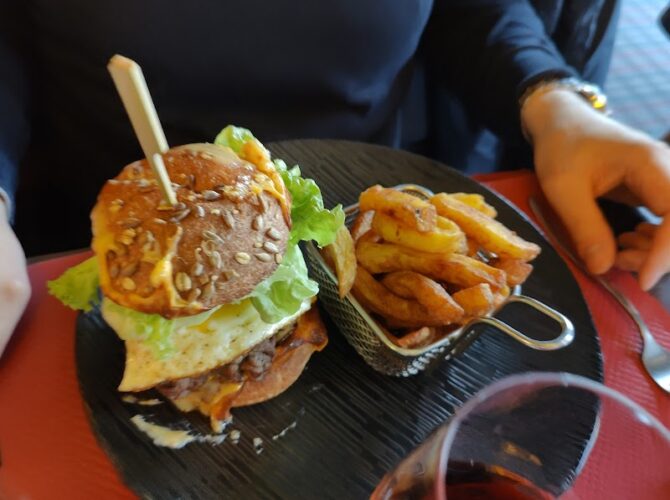 Restaurant La pomme d’or à Épernay, France