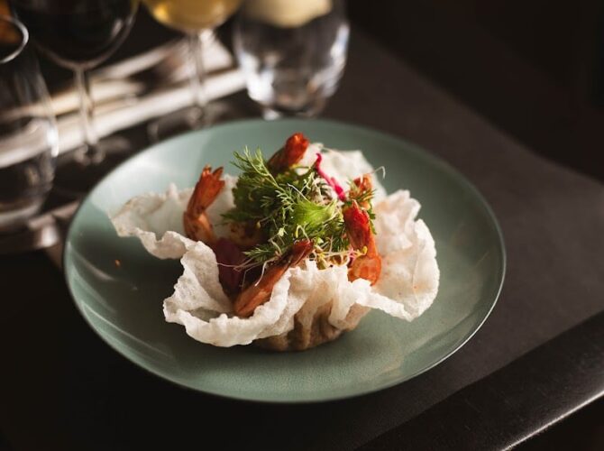 Restaurant La Puce à Saint-Ouen-sur-Seine, France