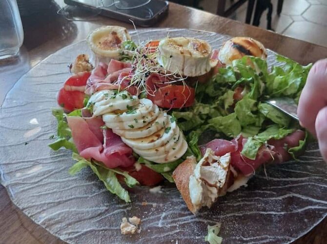 Restaurant La Remarde à Saint-Cyr-sous-Dourdan, France