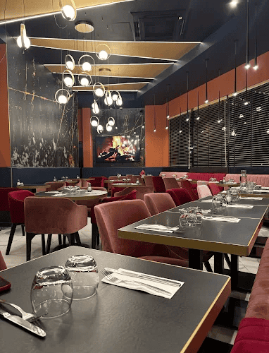 La Renaissance | Restaurant Halal à Tremblay-en-France, France