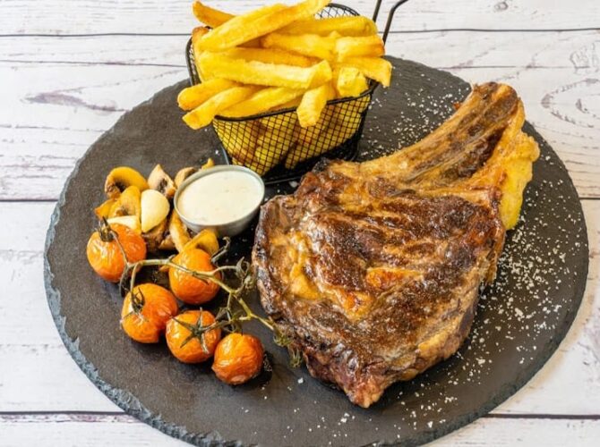 La Renaissance | Restaurant Halal à Tremblay-en-France, France